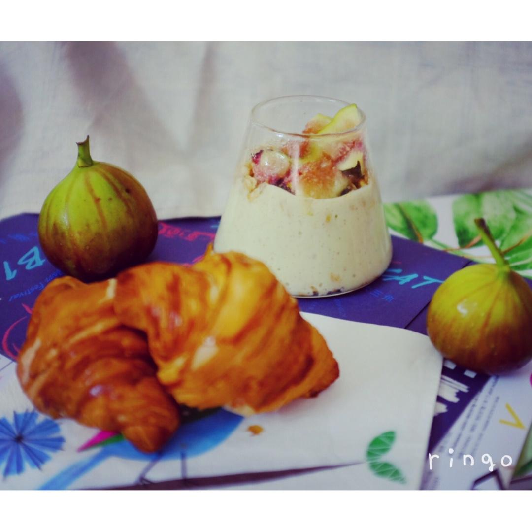 焦糖无花果granola parfait