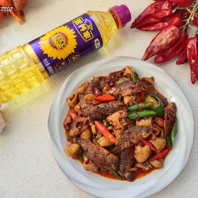 福临门 麻辣肥肠小鲫鱼