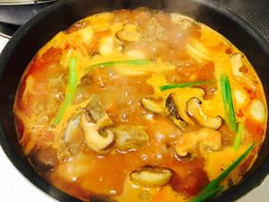 美味易做韩式猪骨汤的做法 步骤5