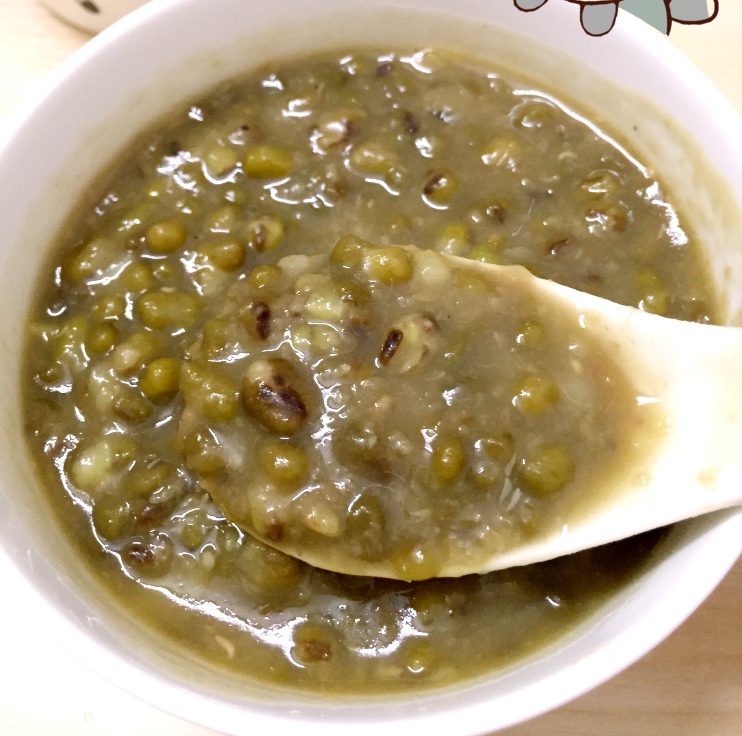 小肥莎_做的电饭锅版绵绵绿豆沙