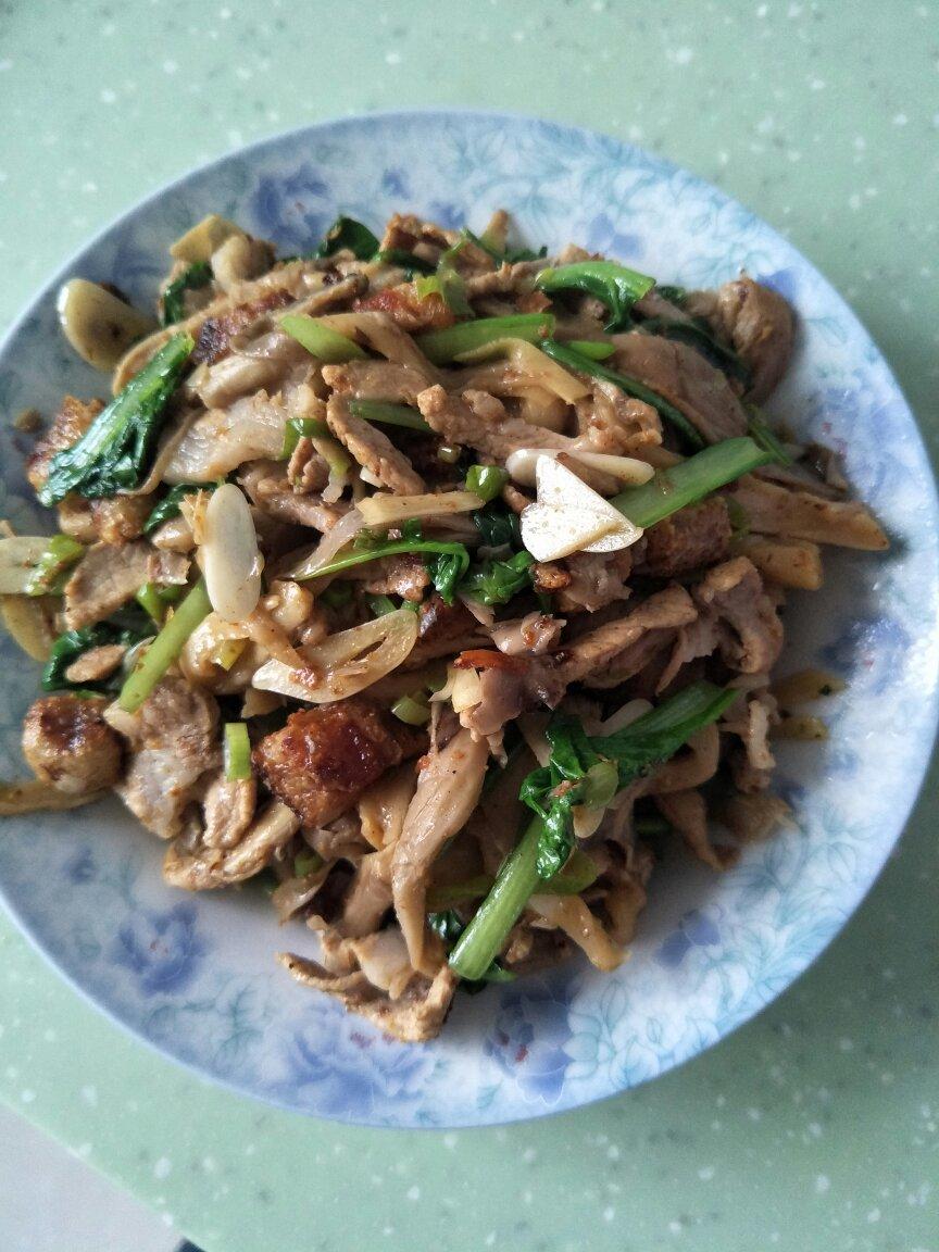 平菇炒肉