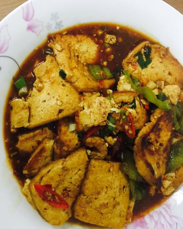 焖豆腐