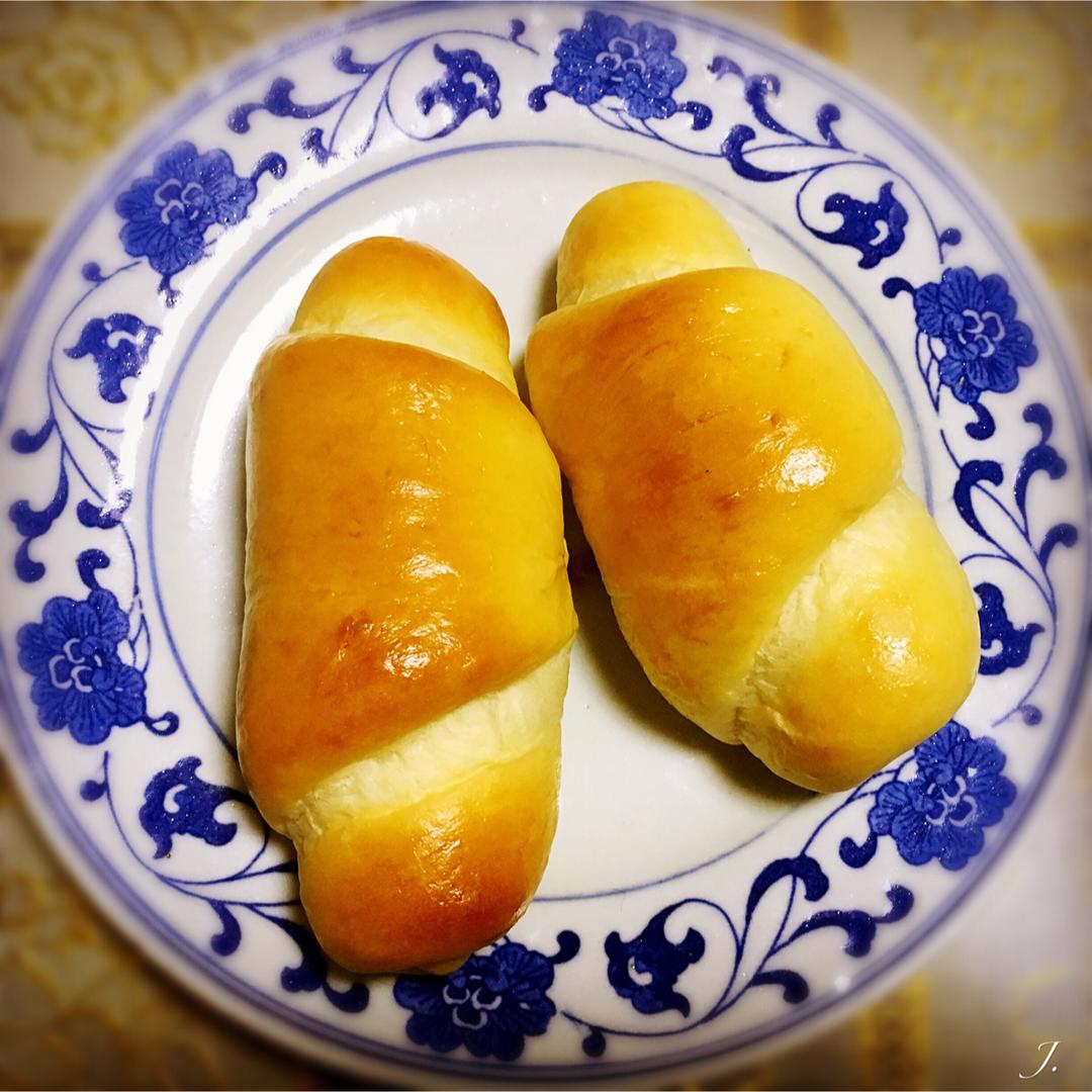 黄油面包卷