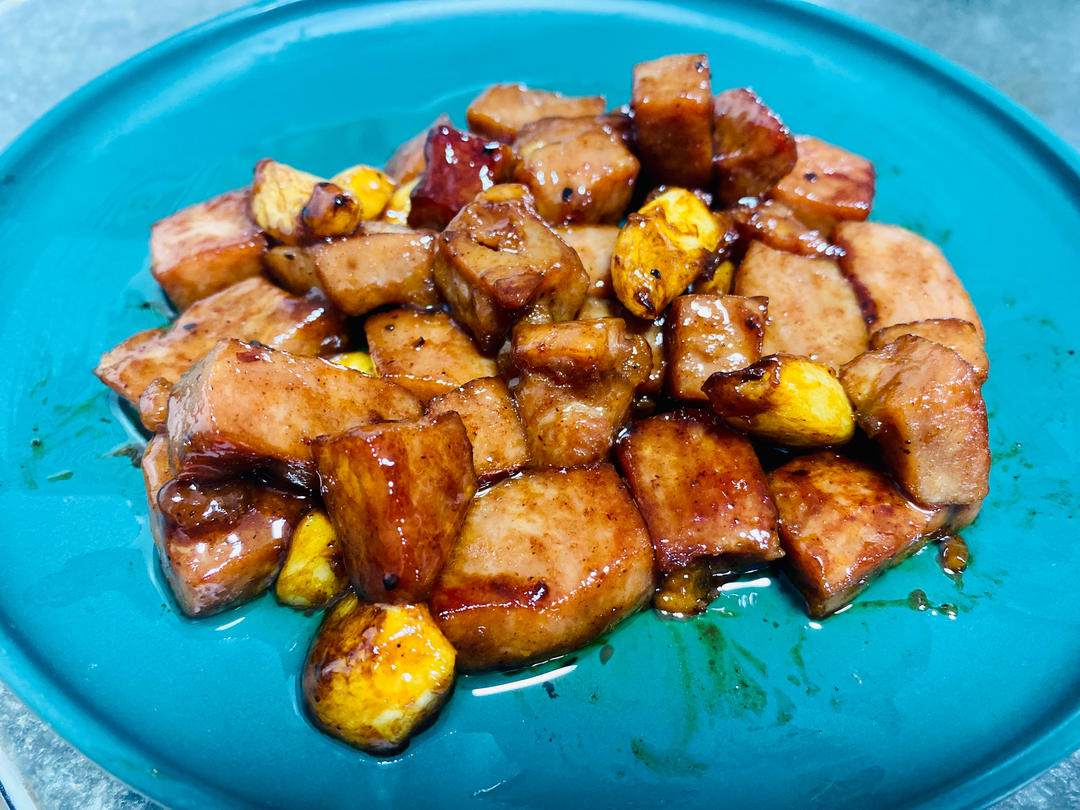 复刻天津桂园餐厅的黑蒜子牛肉粒