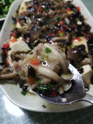 豆腐酿肉蒸蟹味菇的做法 步骤5