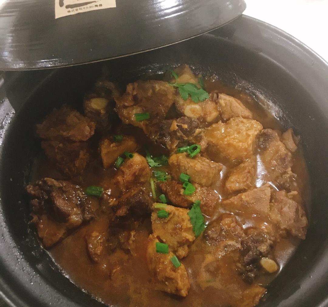 芋头烧排骨