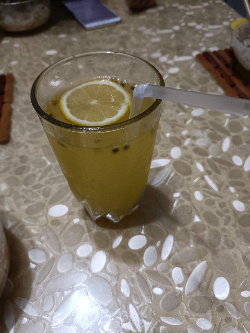Lemonade（快乐柠檬水）