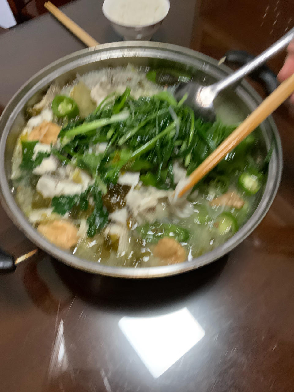 一家四口晚餐