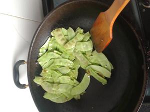 清炒扁豆的做法 步骤2