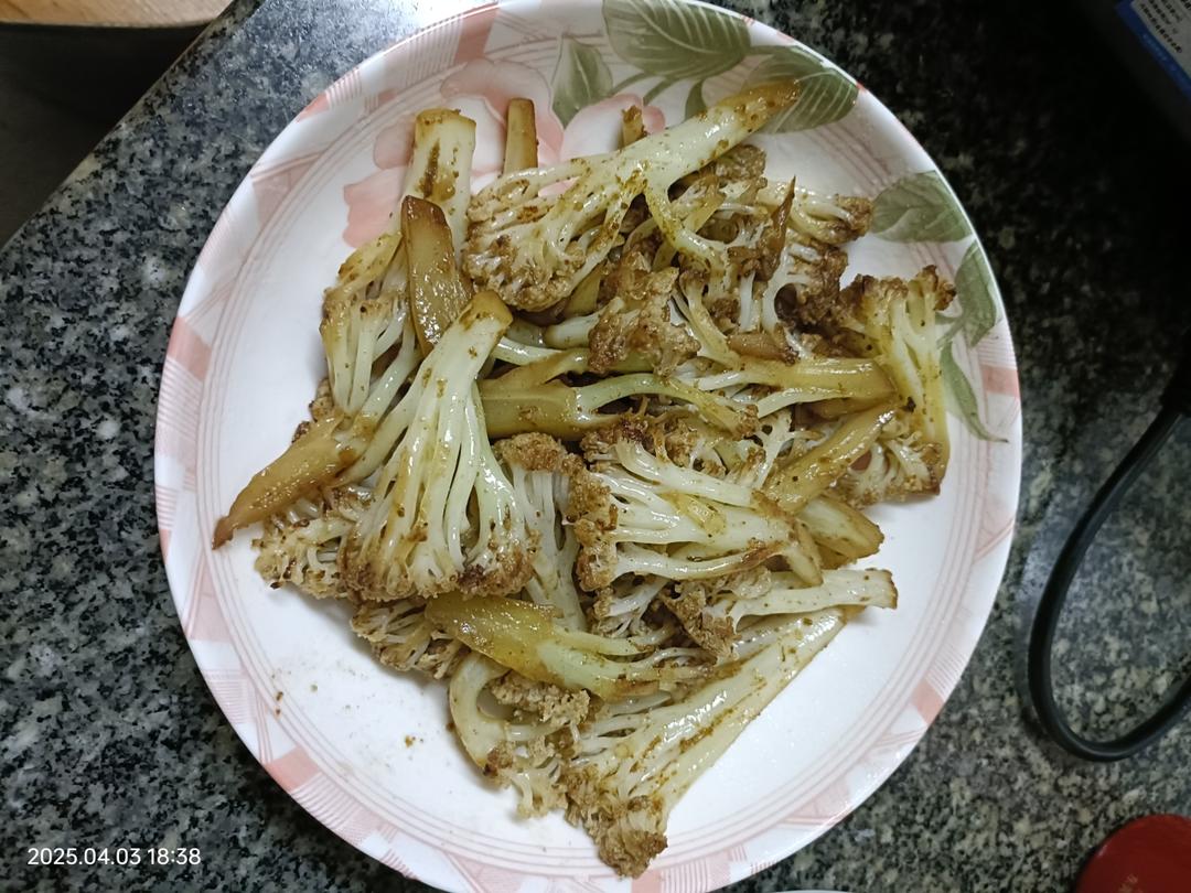 跟烧烤摊味道一样的煎花菜