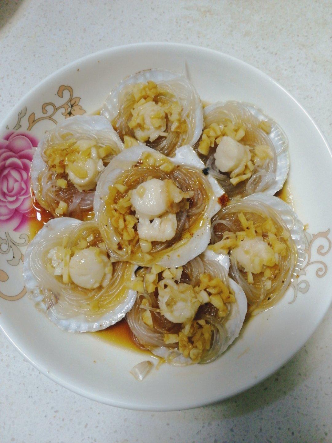 蒜蓉粉丝蒸扇贝