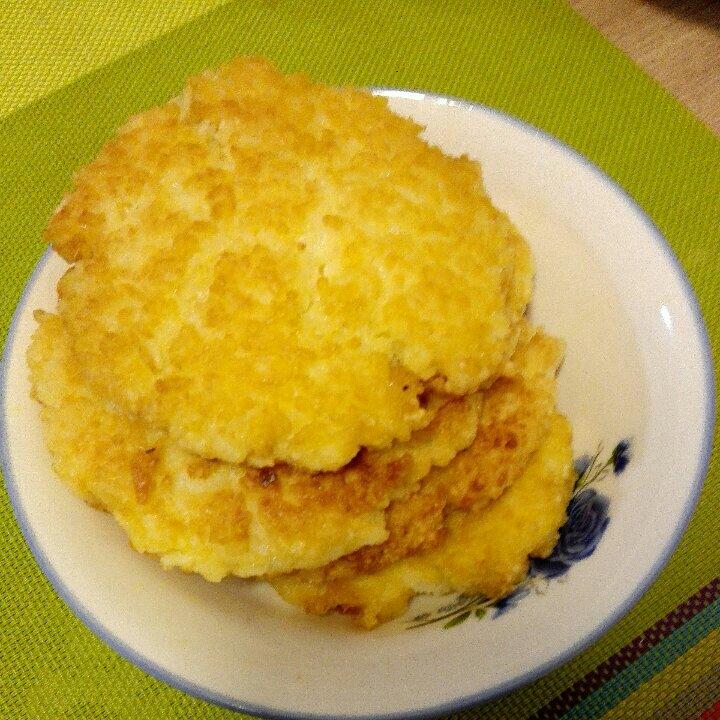 鸡蛋米饭饼