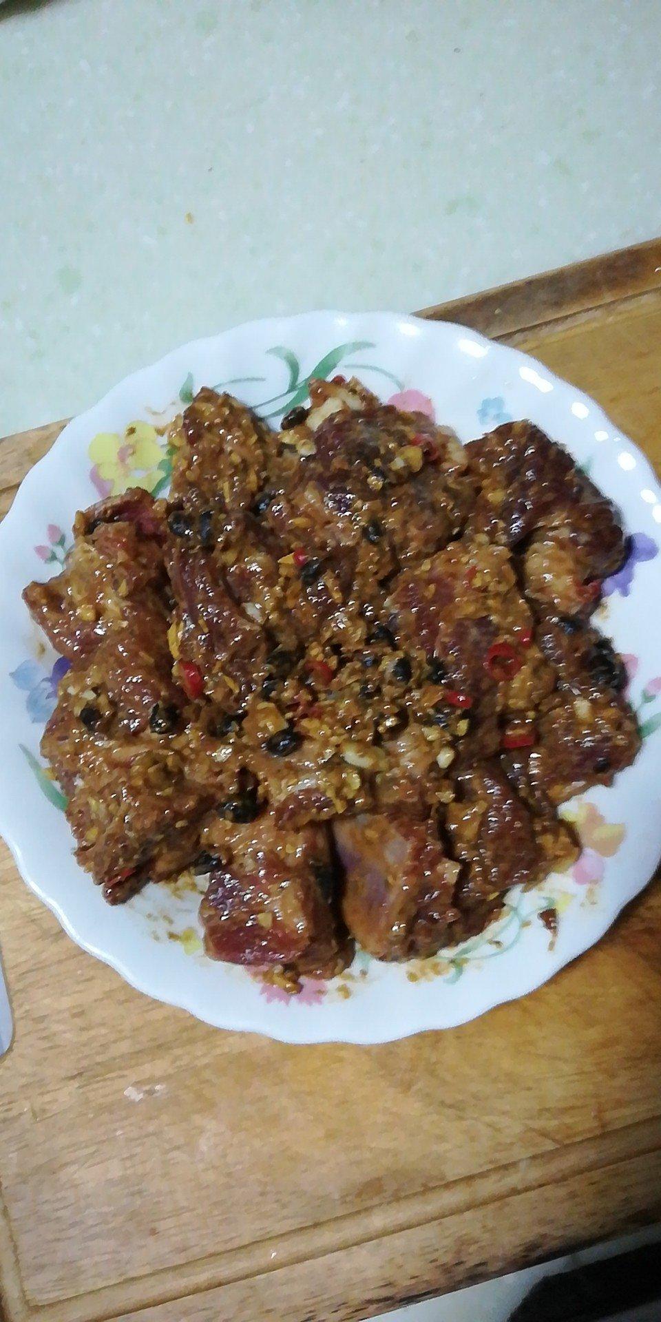 比糖醋排骨还好吃的蒸排骨（豉汁排骨电饭煲版，超级简单快手菜）