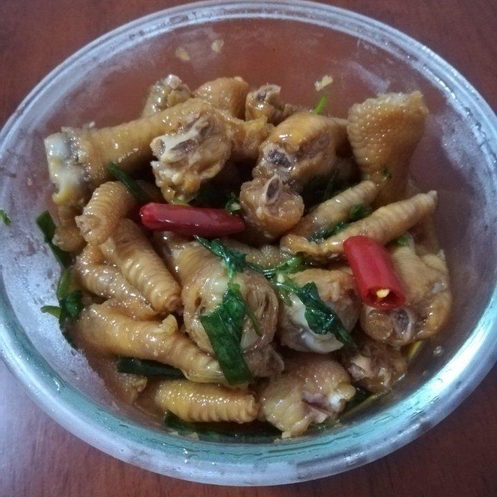 香辣蒜香凉拌爽脆鸡脚