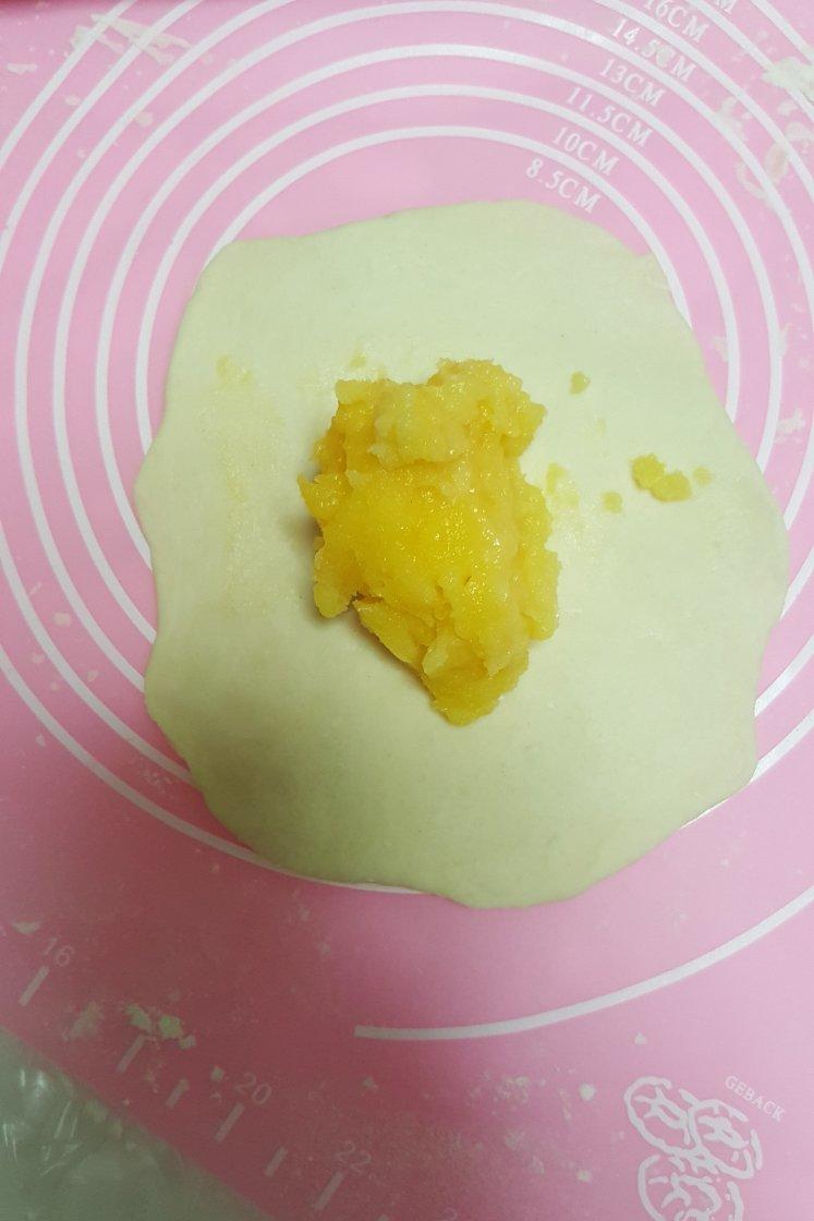 奶黄馅儿和奶黄包