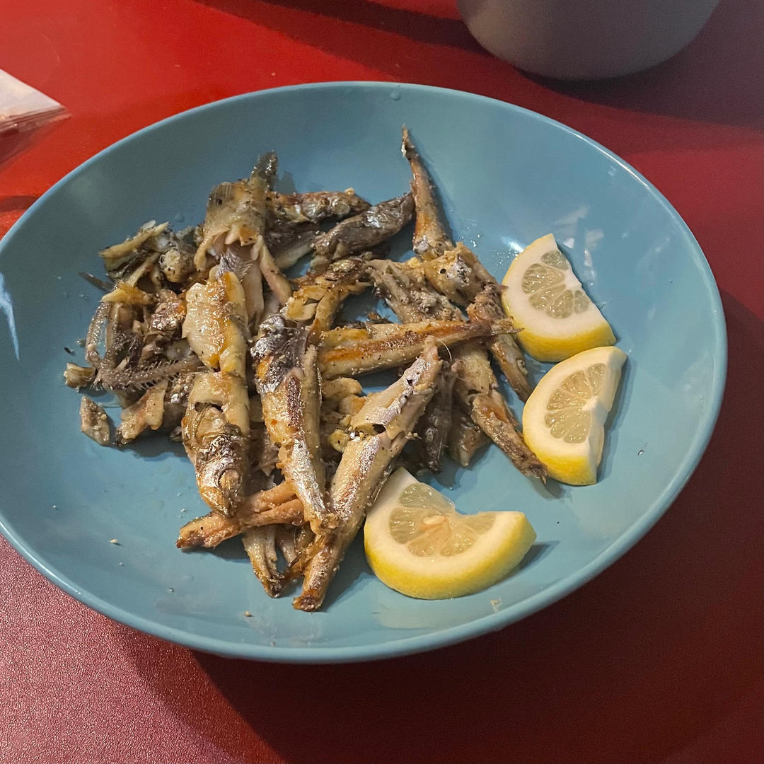 盐煎多春鱼
