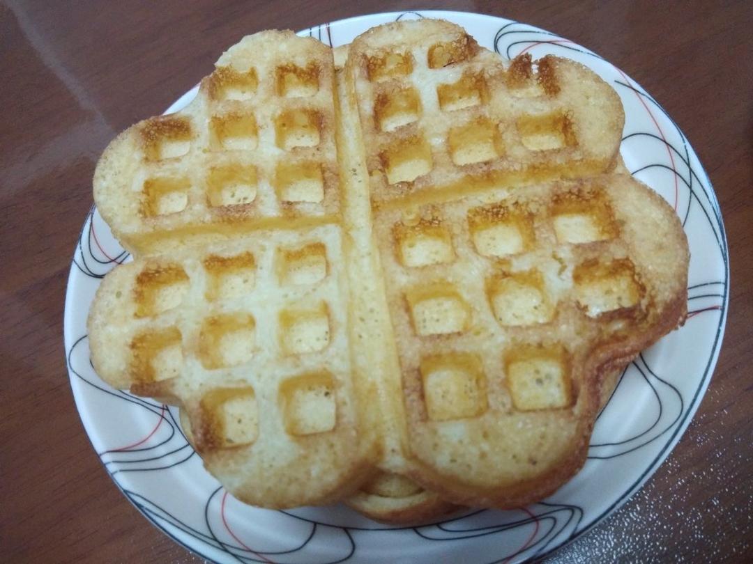 【视频食谱】酵母版脆脆华夫饼