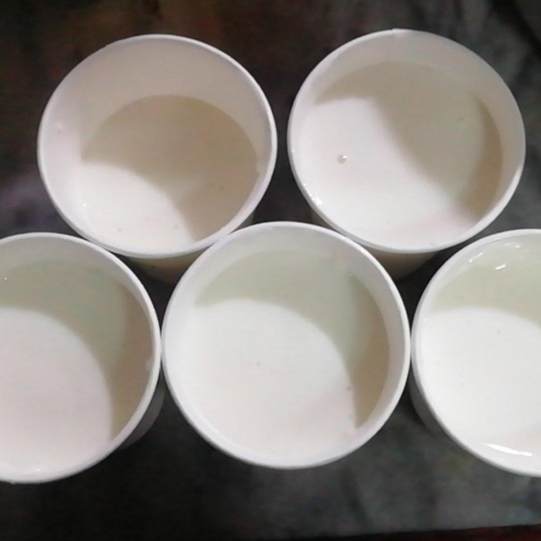超简单冰淇淋（棉花糖加牛奶）