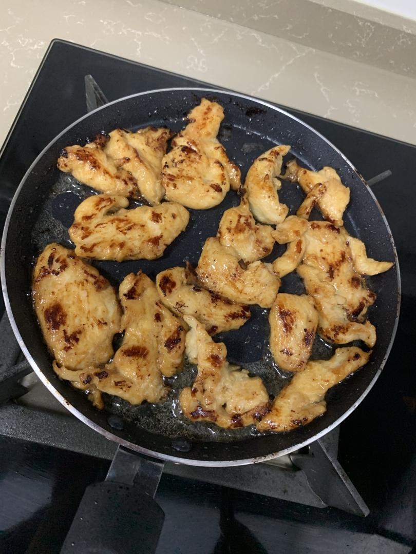 减肥食谱 | 香煎鸡胸肉317