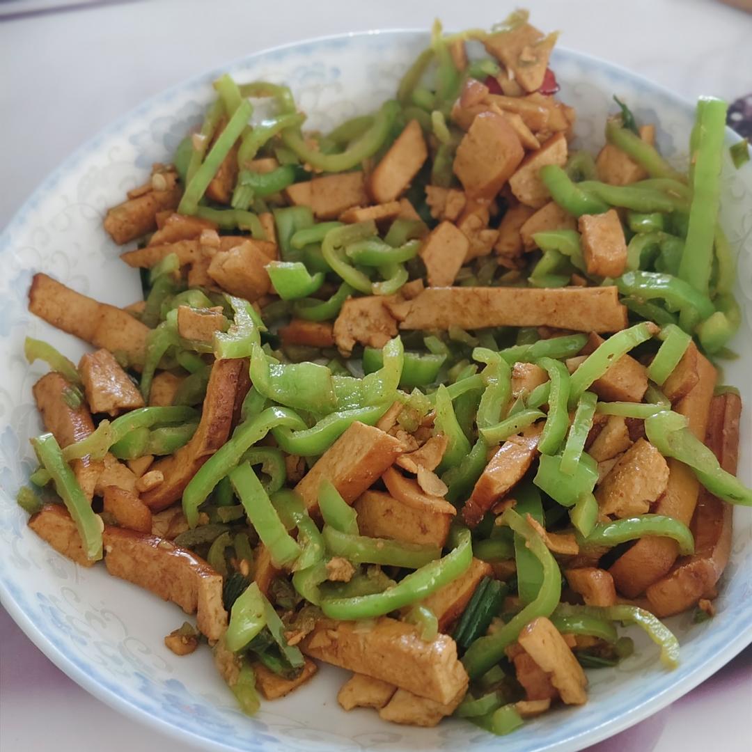 青椒炒豆干