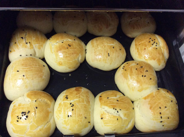 一次性发酵鲜奶油小面包