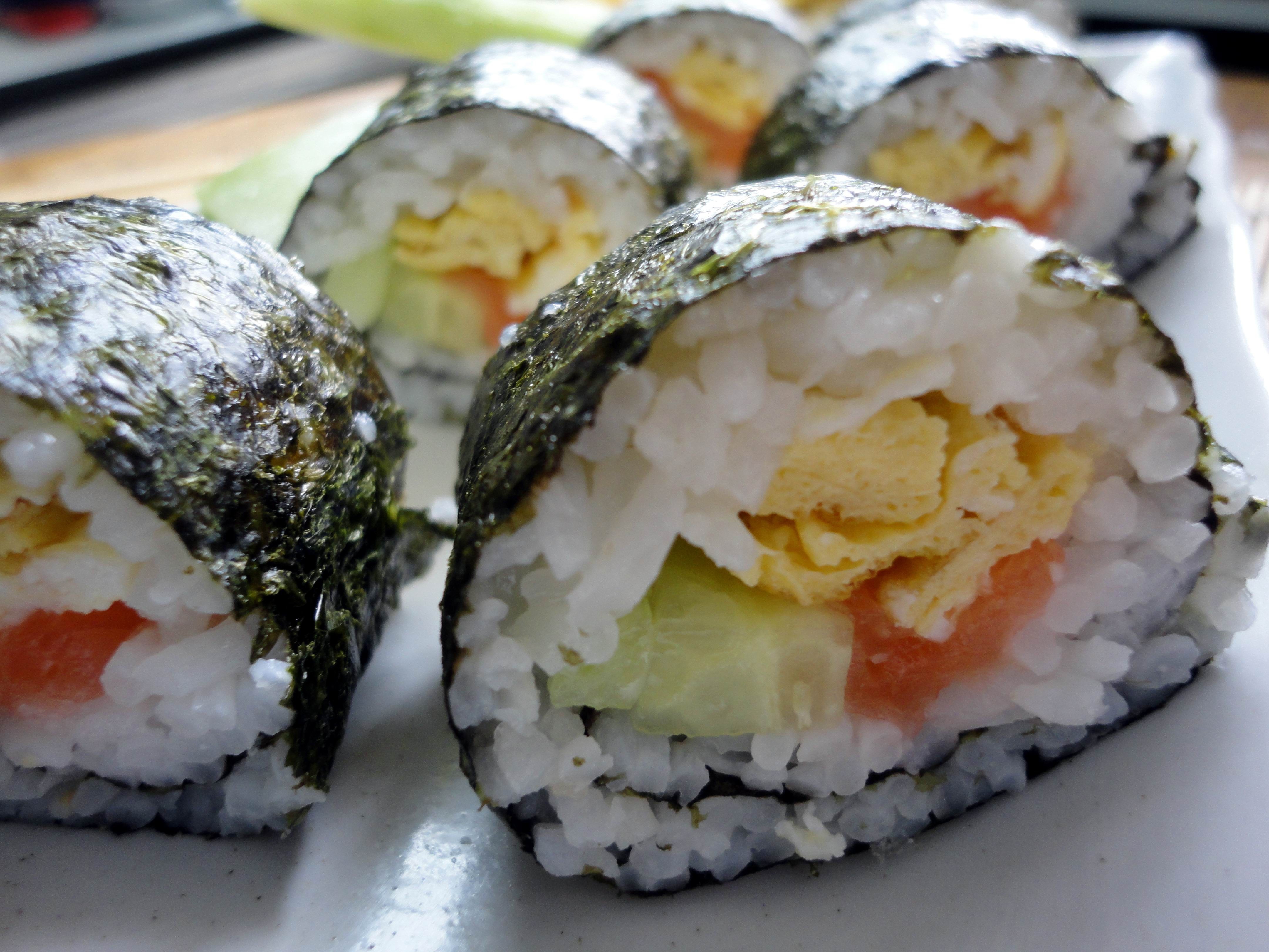 三文鱼寿司卷的做法