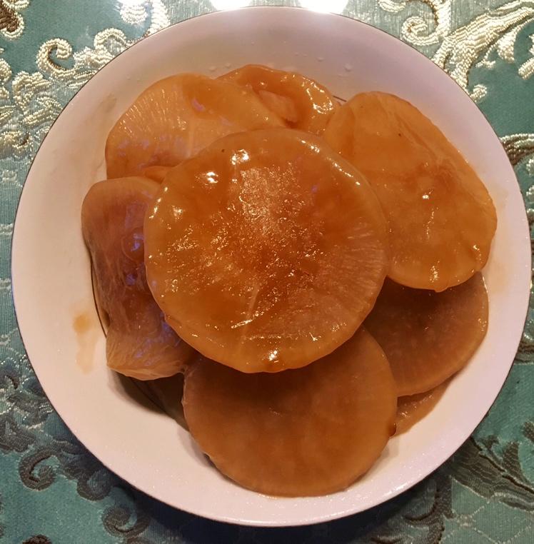 鲍汁萝卜煲，冬季温润的鲜甜味道
