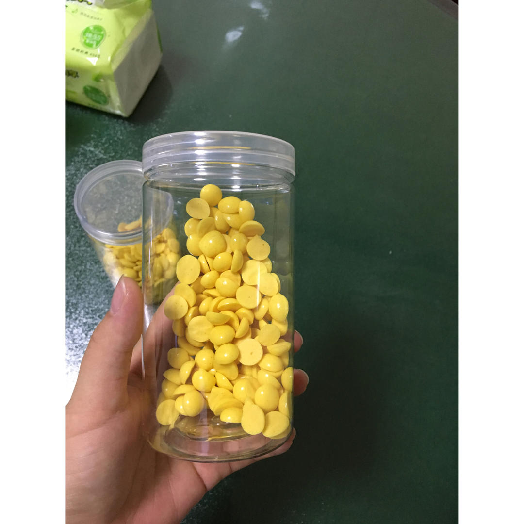入口即化的无添加蛋黄溶豆