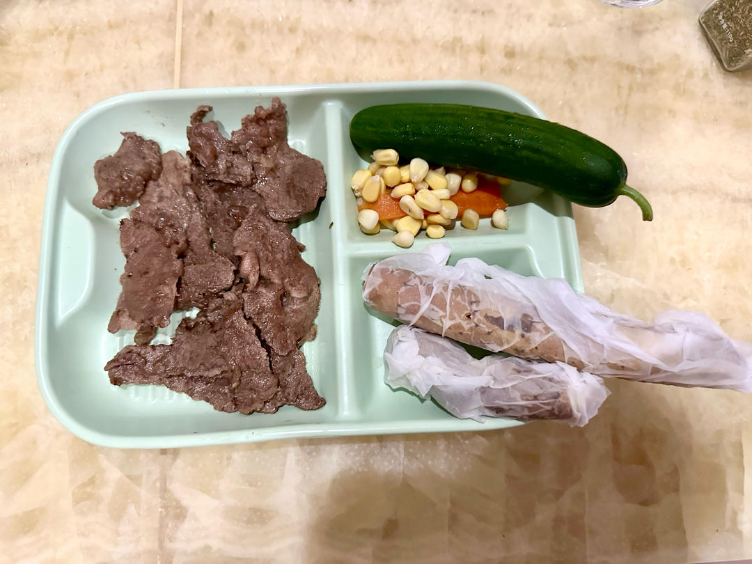 🐮肋/酸奶杯：🥒，🌽🥕，淮山