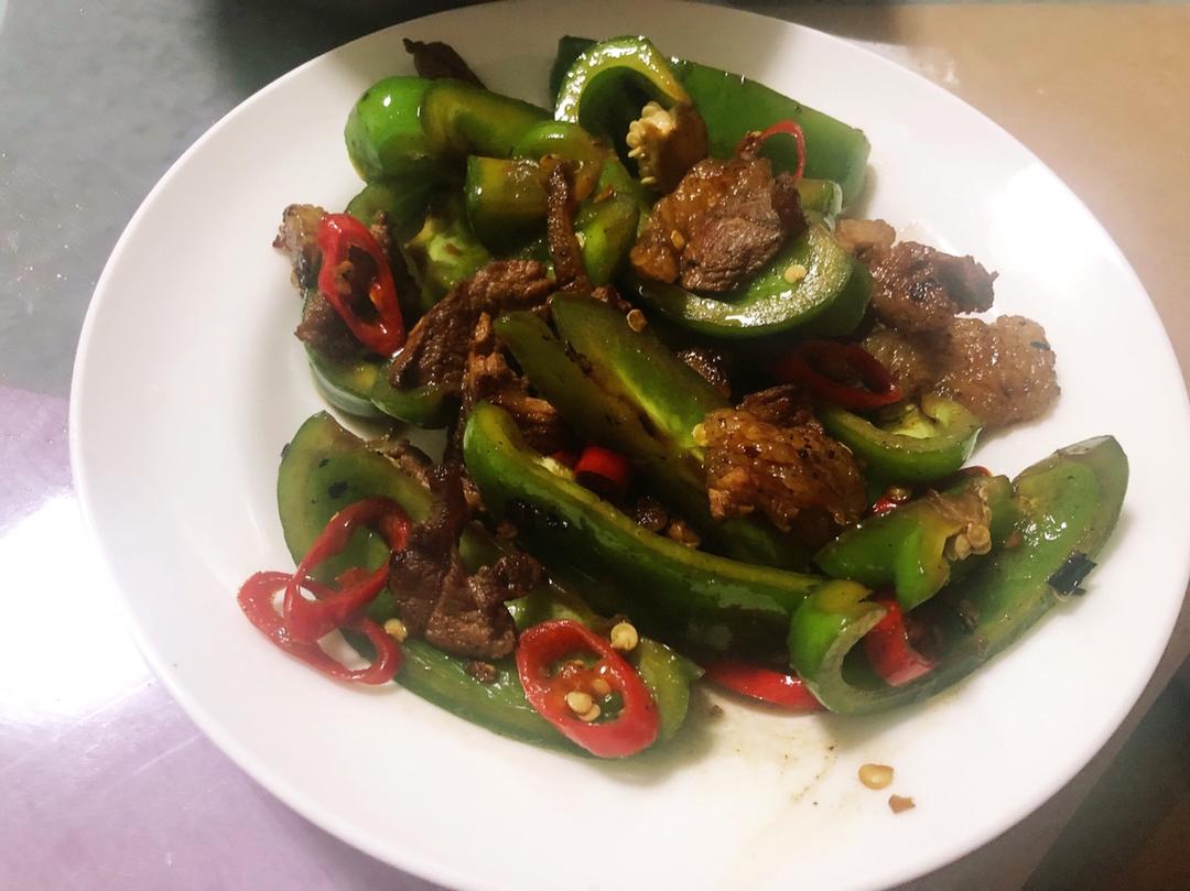 老丁的私房菜-小炒肉