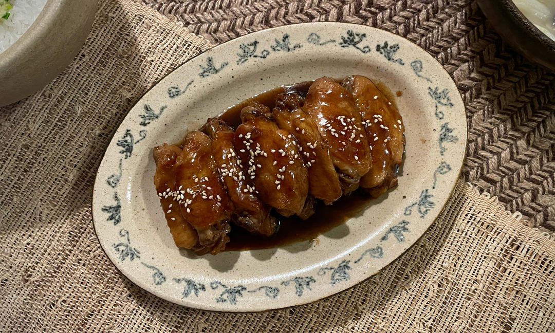 厨师长教你：“可乐鸡翅”的家常做法，味道鲜嫩可口，先收藏起来