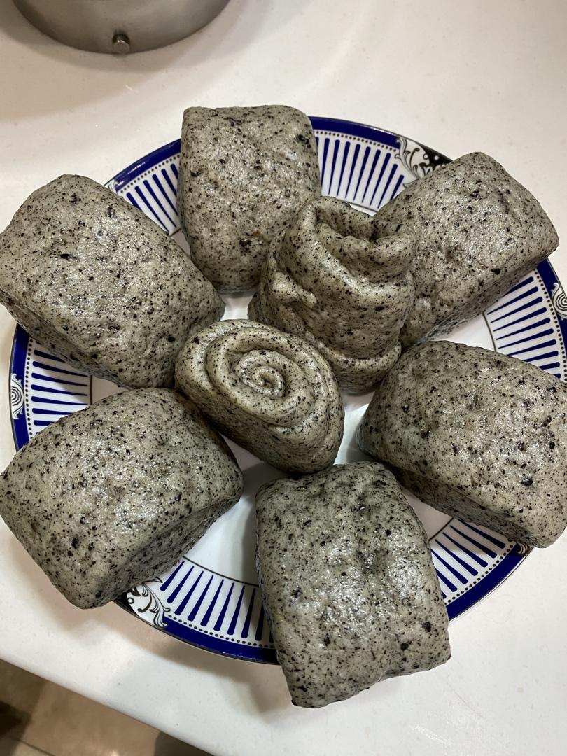 奶香黑芝麻刀切馒头