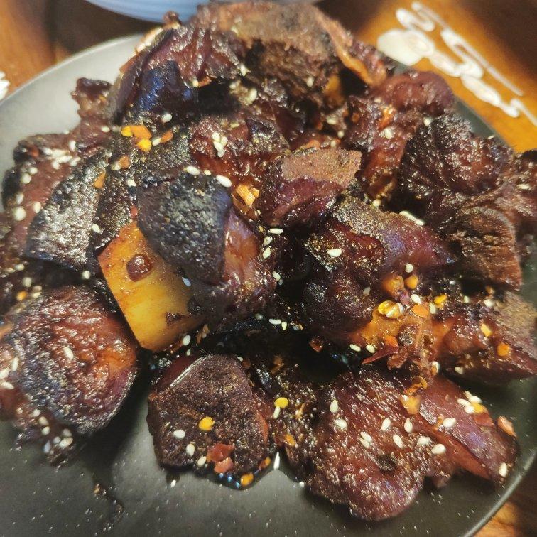 香酥烤猪蹄