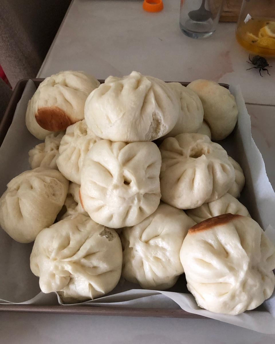 芹菜肉包子