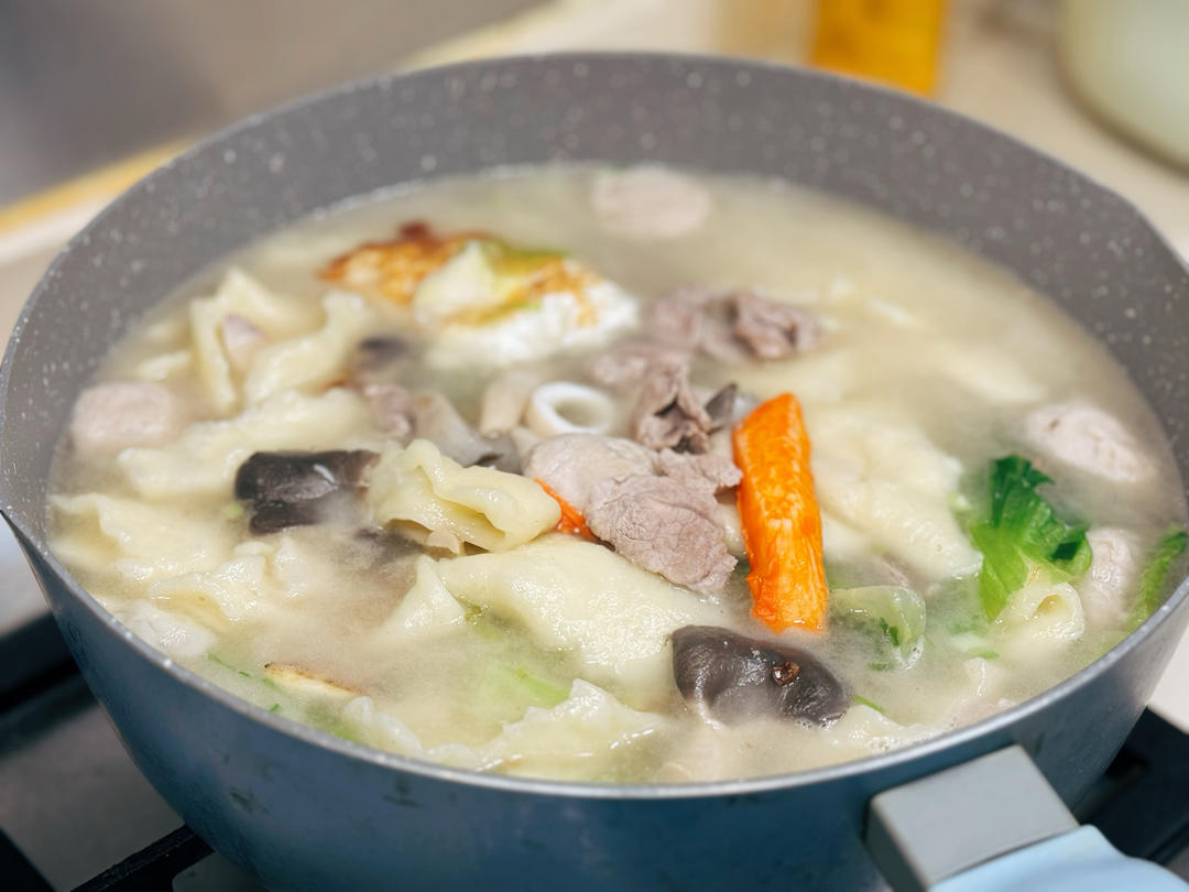 百搭又轻易煮的客家面片