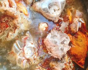 羊蝎子红汤火锅（冬天必吃的美味）的做法 步骤7