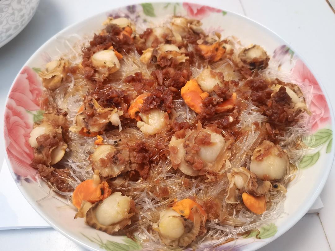 蒜蓉扇贝肉蒸粉丝