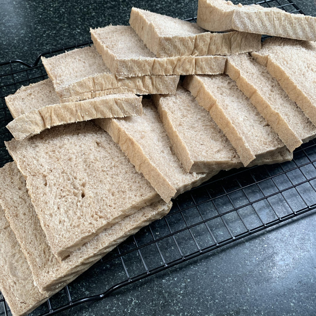 100%全麦粉做吐司（厨师机揉出手套膜步骤、图）