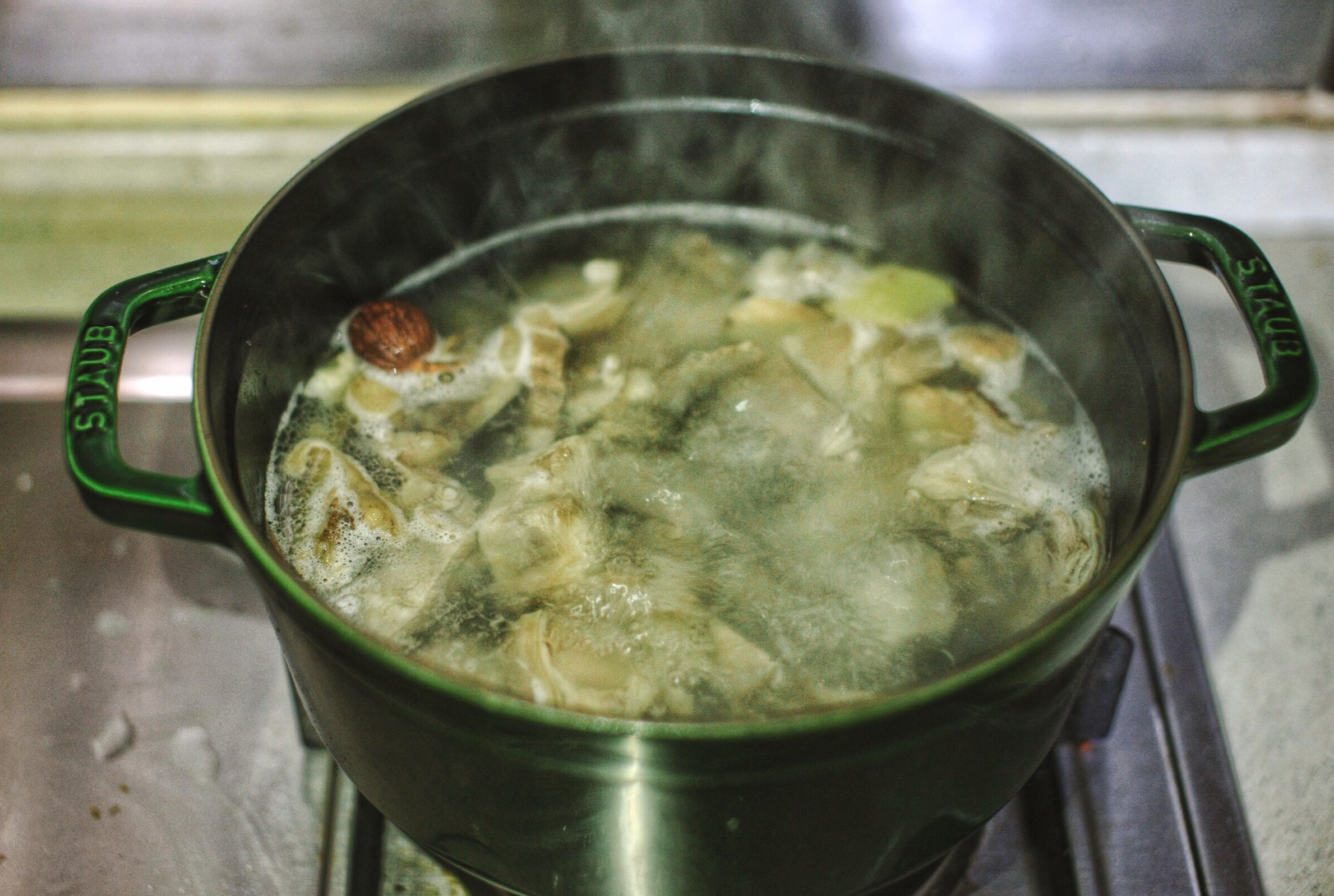 清炖羊肉萝卜汤——staub珐琅铸铁锅的做法 步骤4