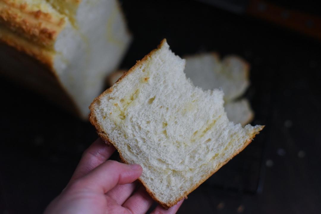 纯奶手撕吐司的做法 步骤1