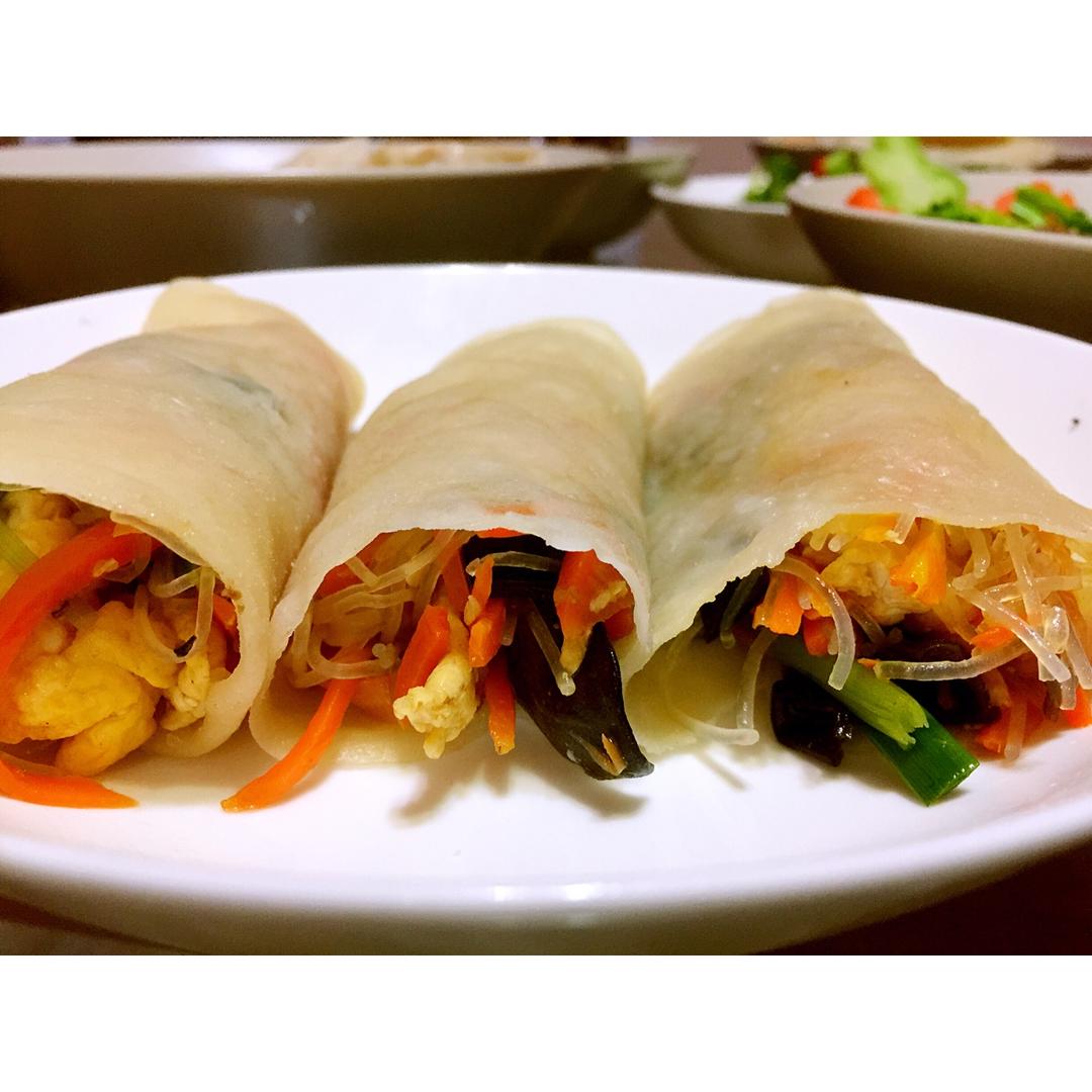 天蓝蓝的私房菜做的炒合菜(春饼配菜一)