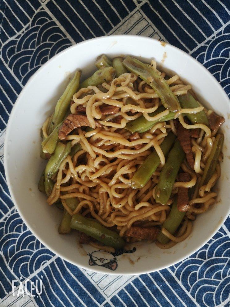 豆角焖面