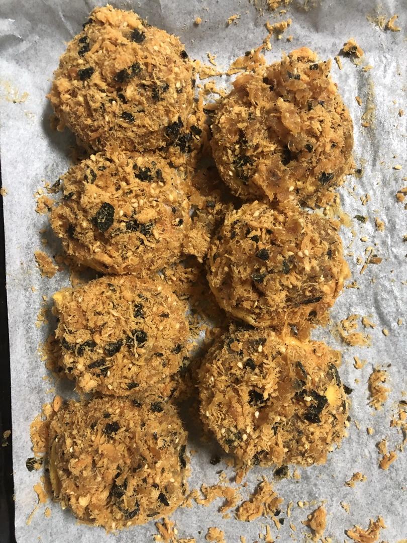 美味海苔肉松小贝