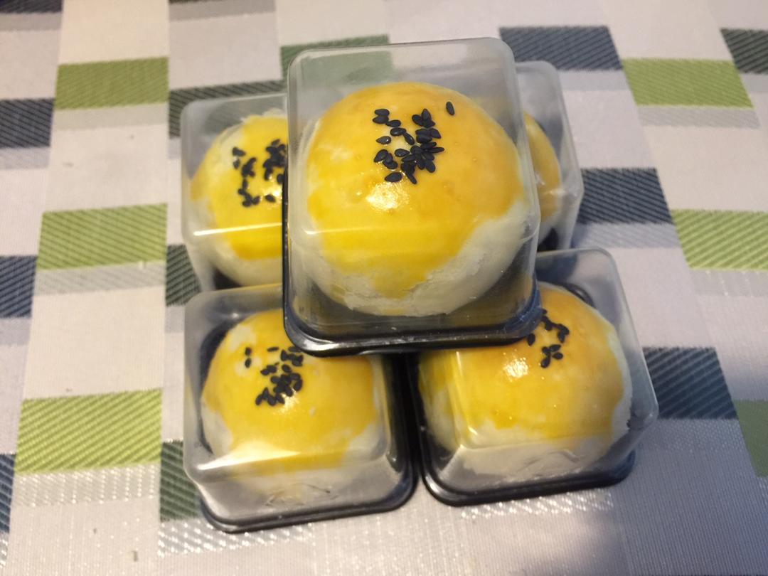 蛋黄酥（黄油版）无需揉面，超快手