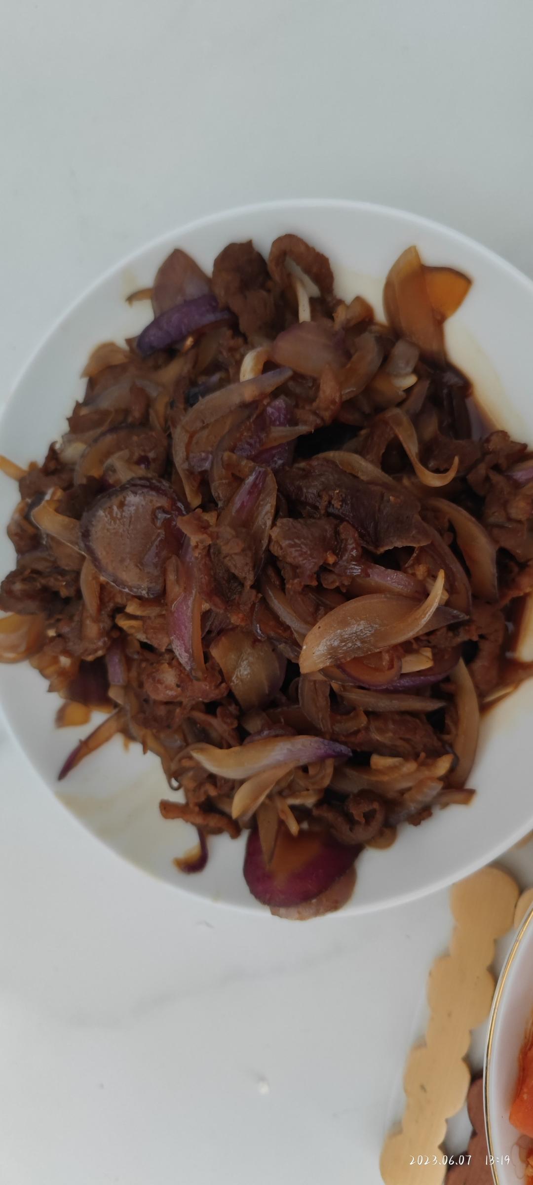 洋葱炒肉（宝宝爱吃）