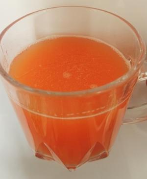 甜甜的胡萝卜汁的做法 步骤3