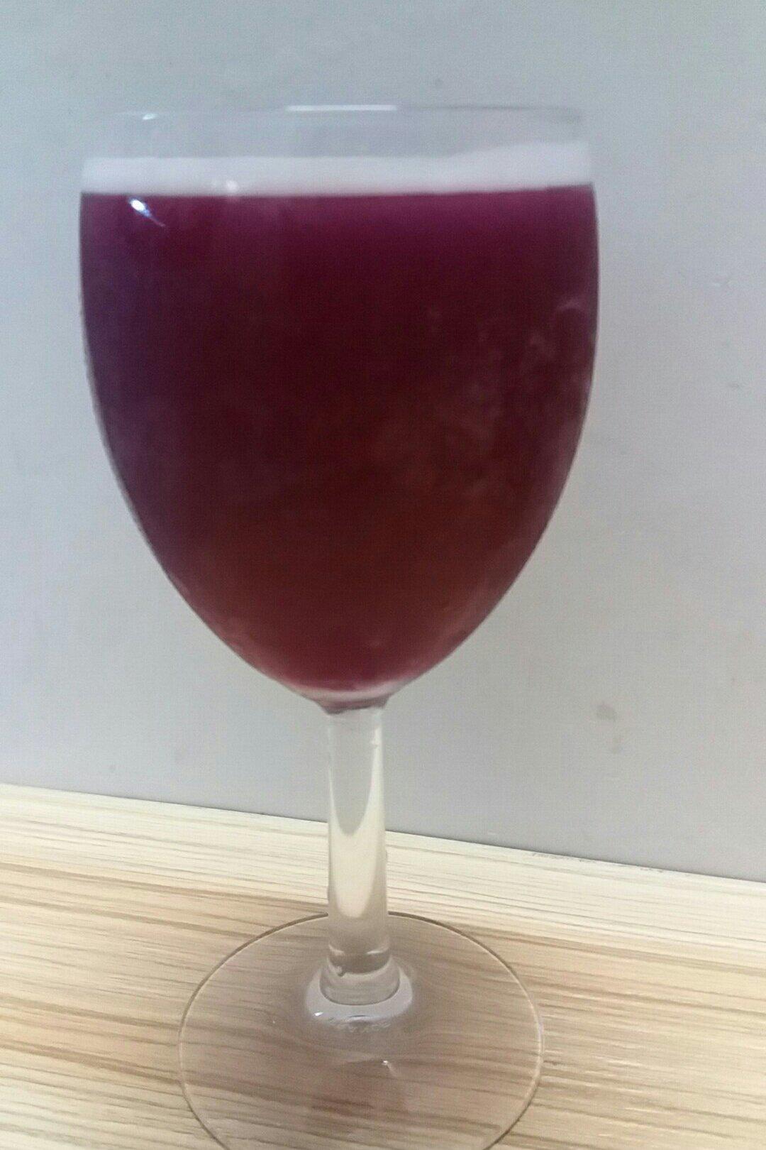 紫甘蓝柠檬蔬果汁
