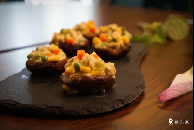 肉末乳酪焗香菇