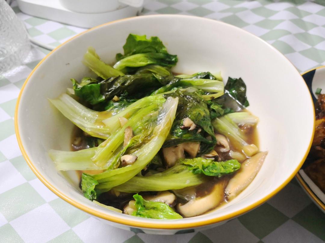 懒人菜单 五分钟蚝油香菇生菜