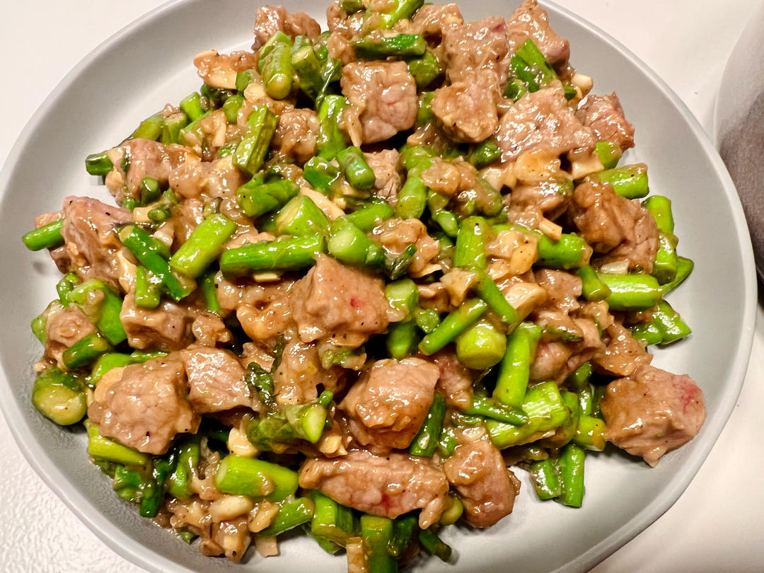 【曼食慢语】蚝油芦笋牛肉粒